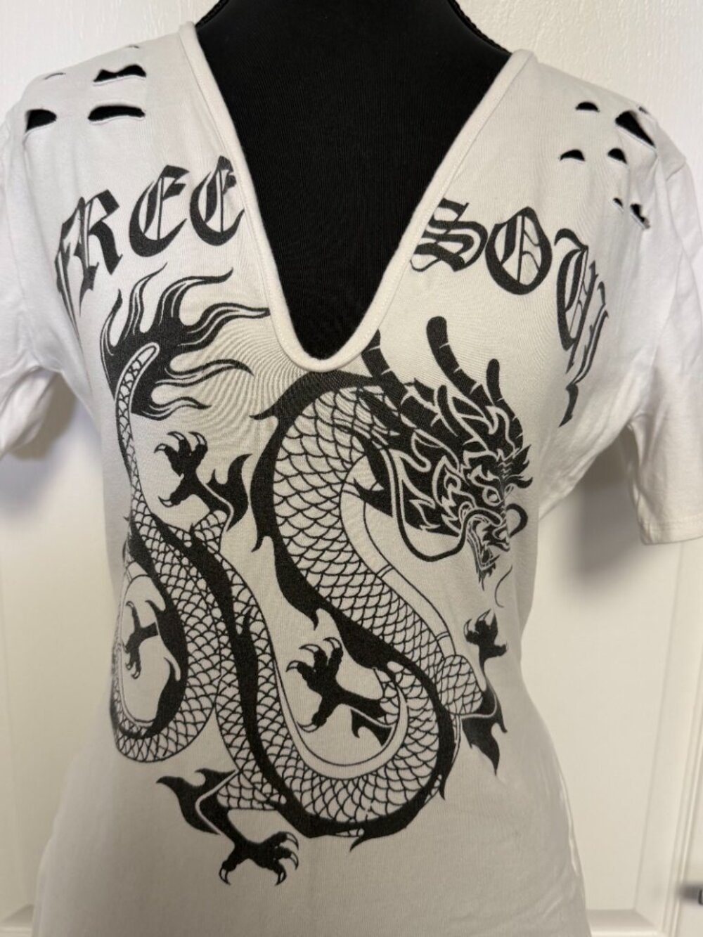 Hottie Free Soul Dragon Graphic Distressed Romper White Size M